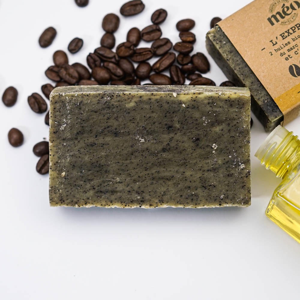 Savon <i>solide</i> exfoliant <span>gommage corps</span> saponifié à froid