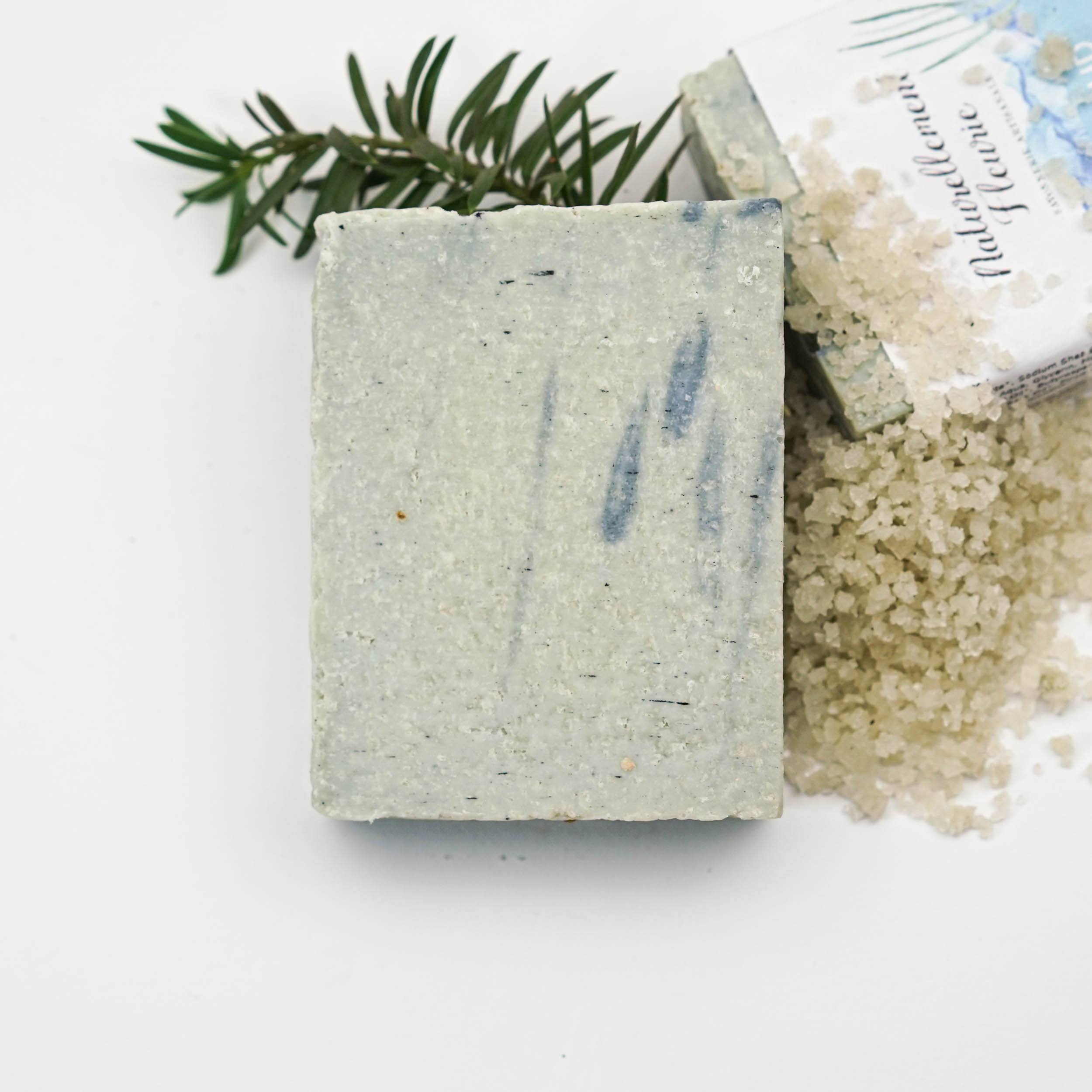 Savon solide <span>Bud Bud</span> saponifié à froid