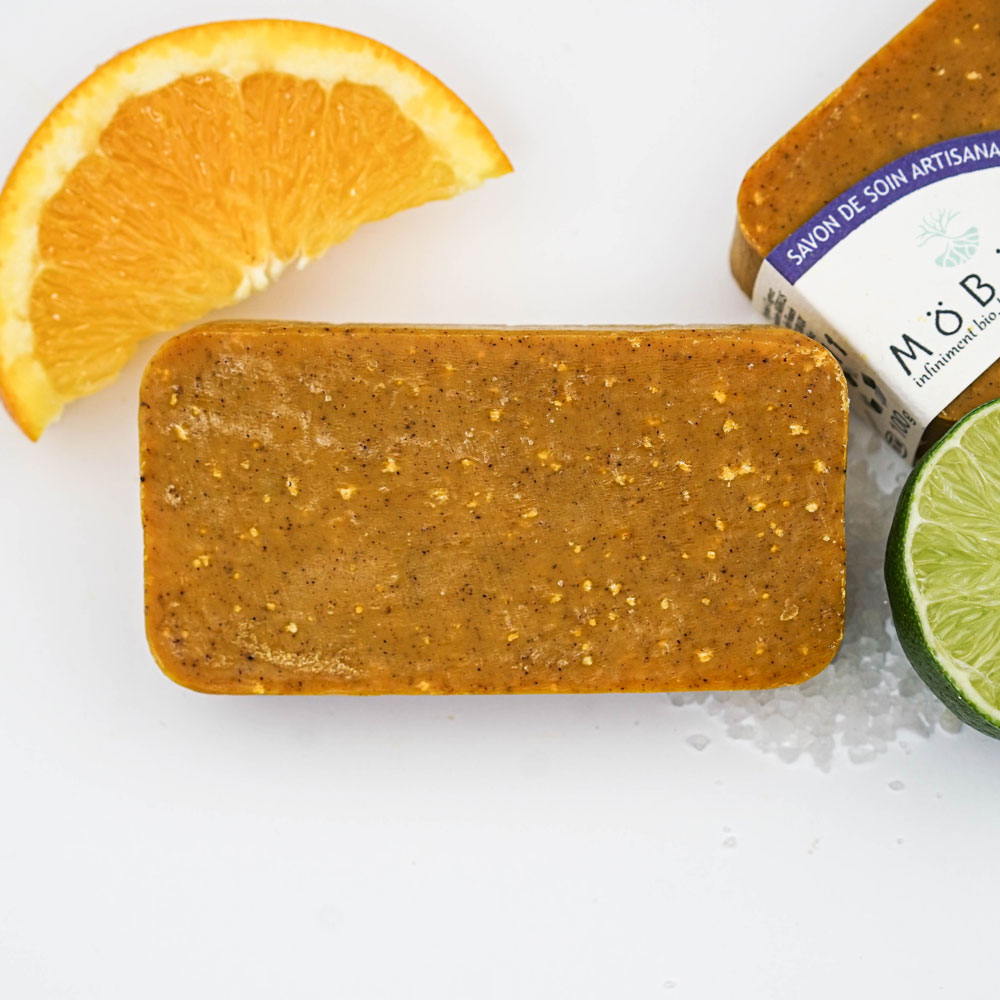 Savon solide <span>Agrumes & Urucum</span> saponifié à froid