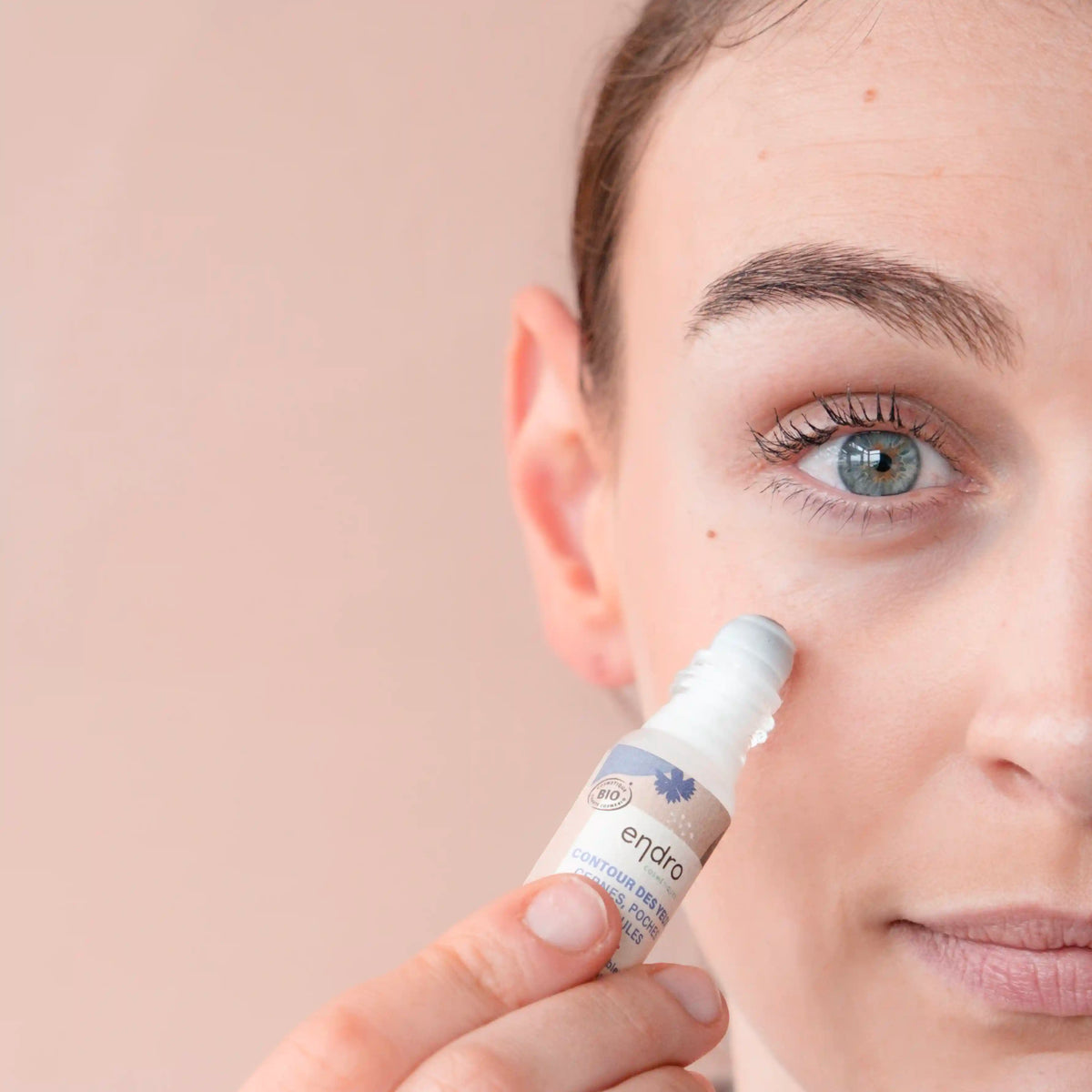 Roll-on contour des yeux - Cernes et poches